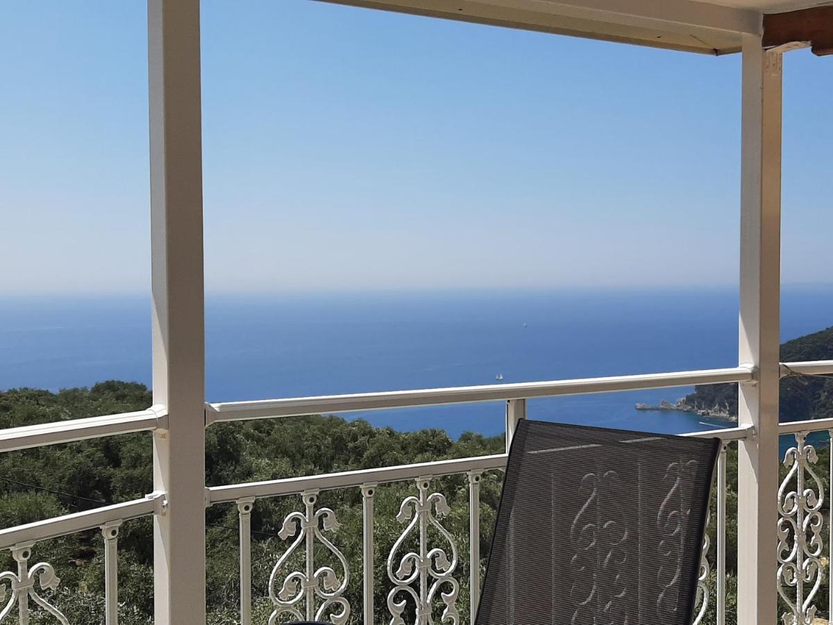 Zoe'S Studios Parga Exterior photo